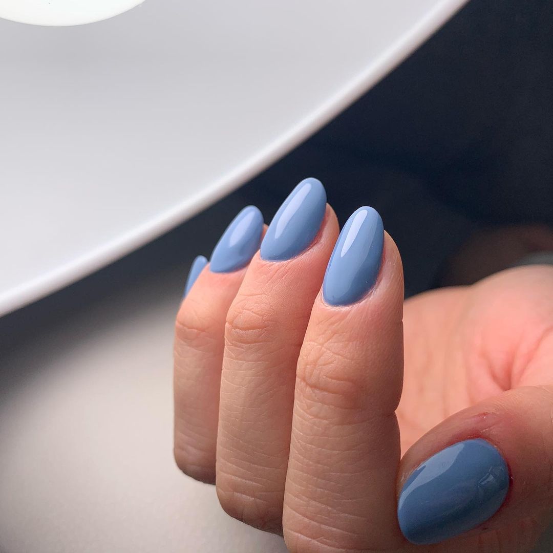 unghie corte colori e finish