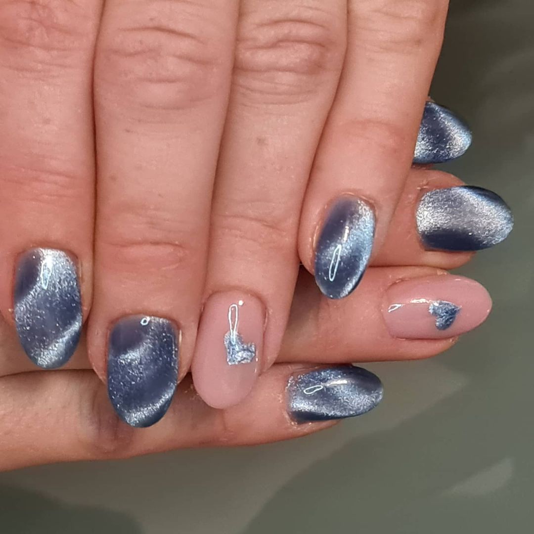 unghie metallizzate san valentino