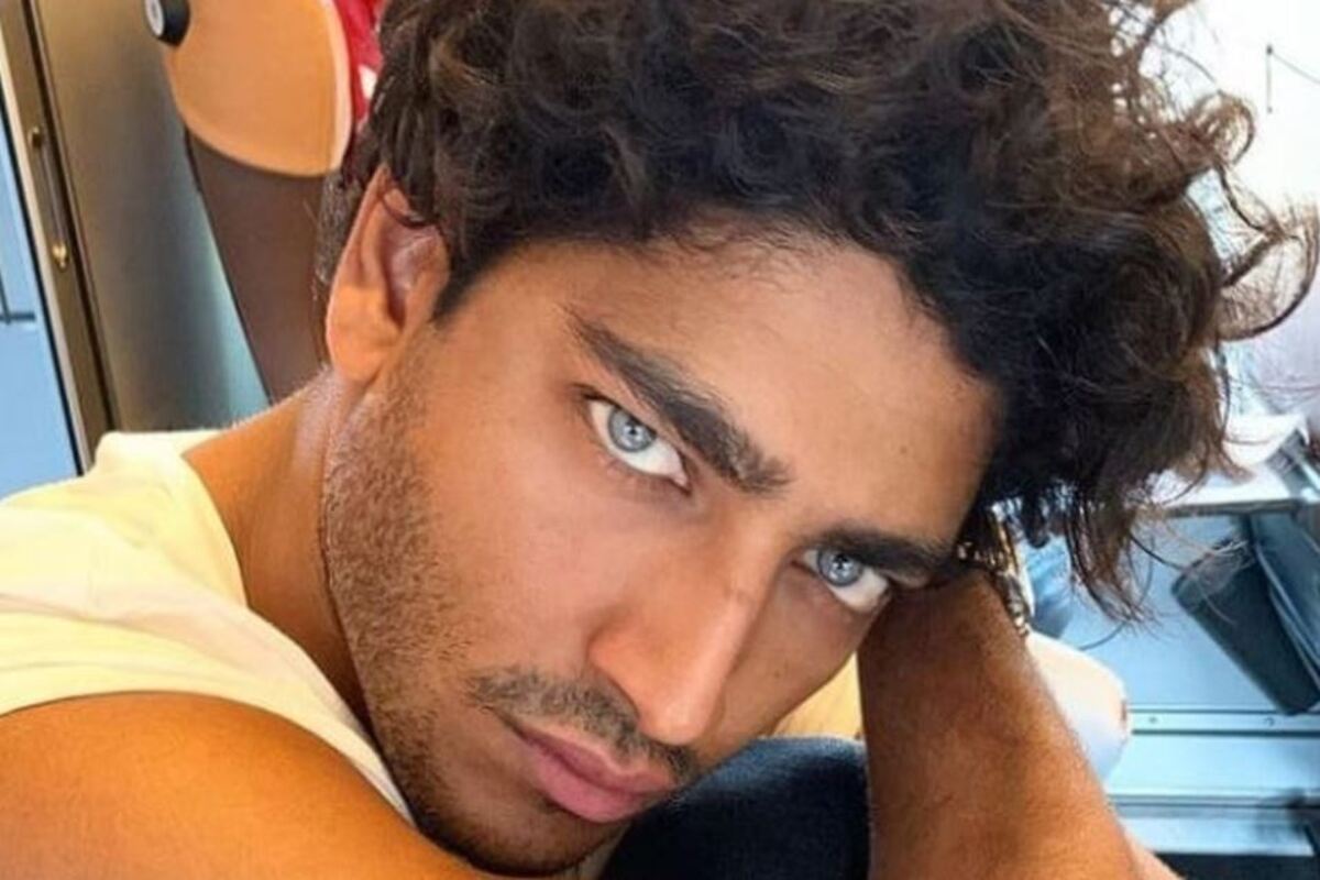 akash kumar contro ilary blasi