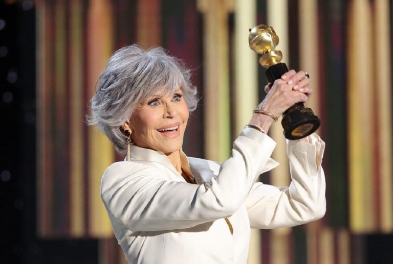 golden globes 2021 vestiti