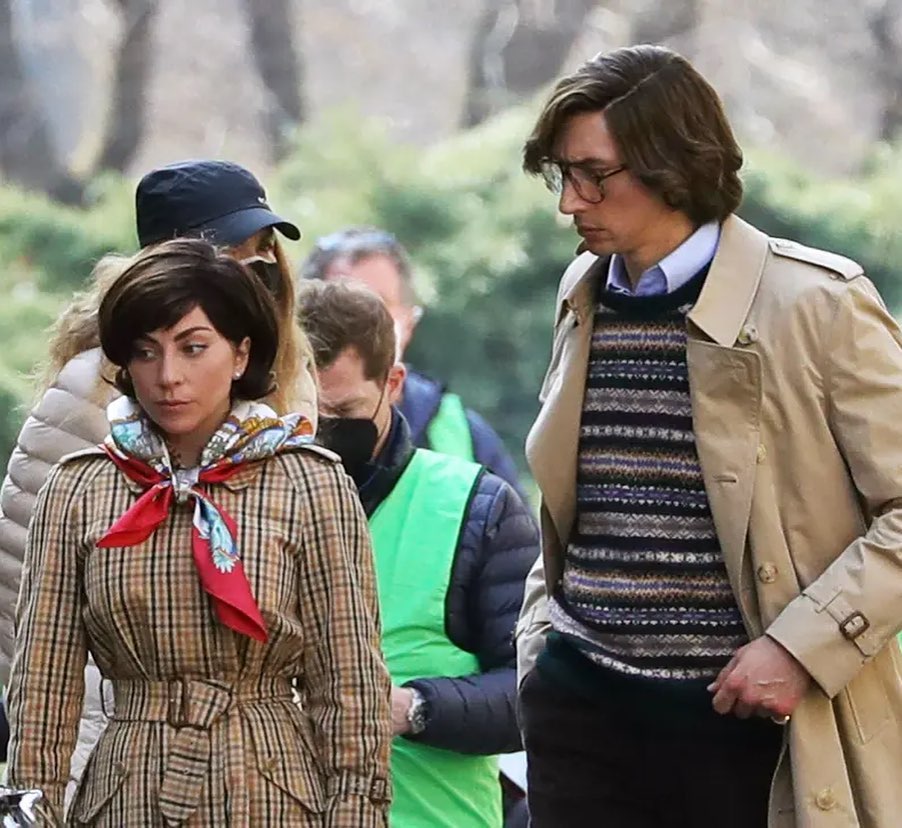 lady gaga look milano statale