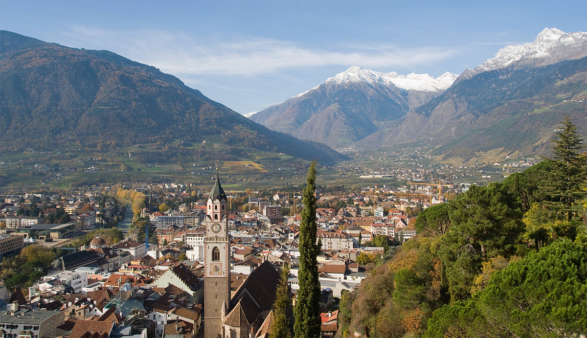 borgo scena merano