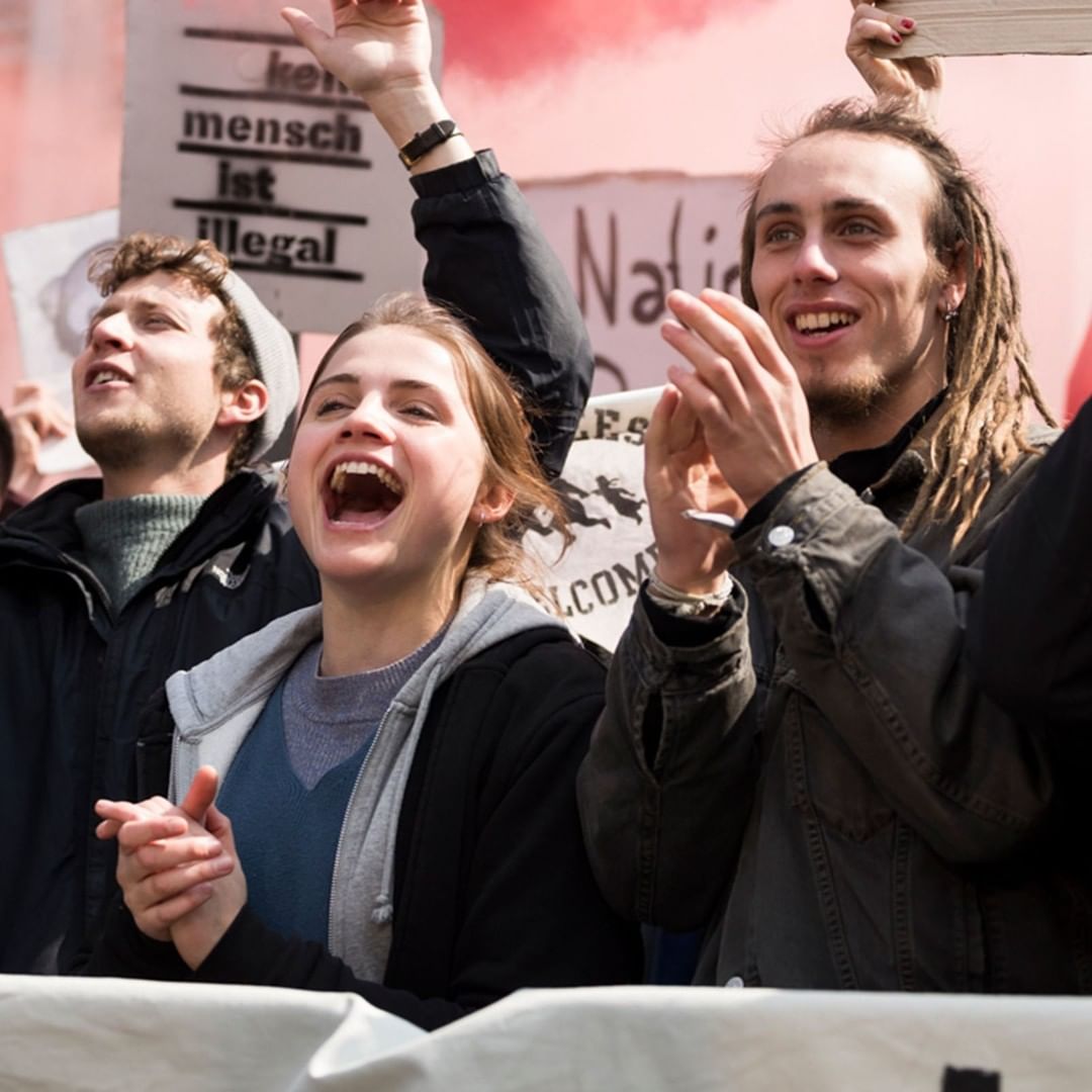 e domani il mondo intero