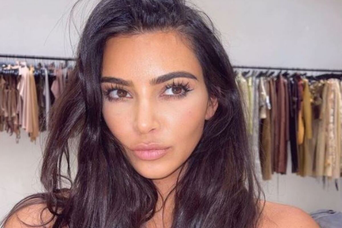 kim kardashian statua italia