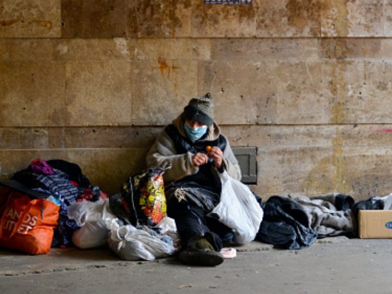 mestruazioni donne senzatetto