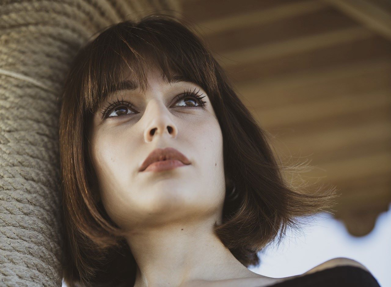 paper cut bob taglio estate 2021