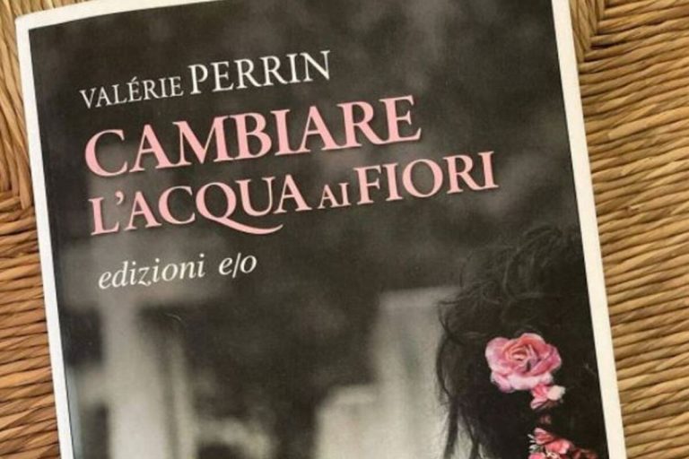 cambiare l'acqua ai fiori serie tv