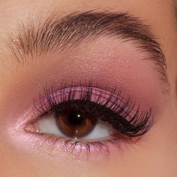 rosa colore estate 2021