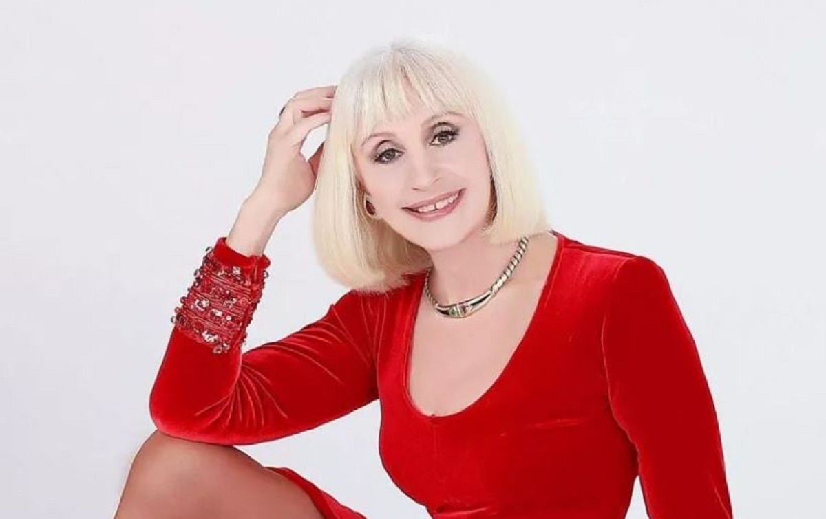 raffaella carrà a far l'amore comincia tu testo significato