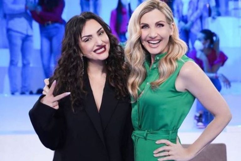 arisa fuori amici 21 motivi