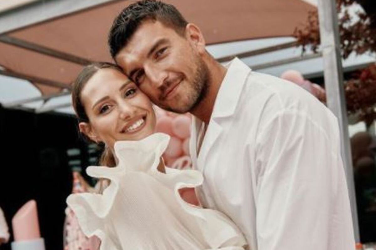 beatrice valli famiglia covid