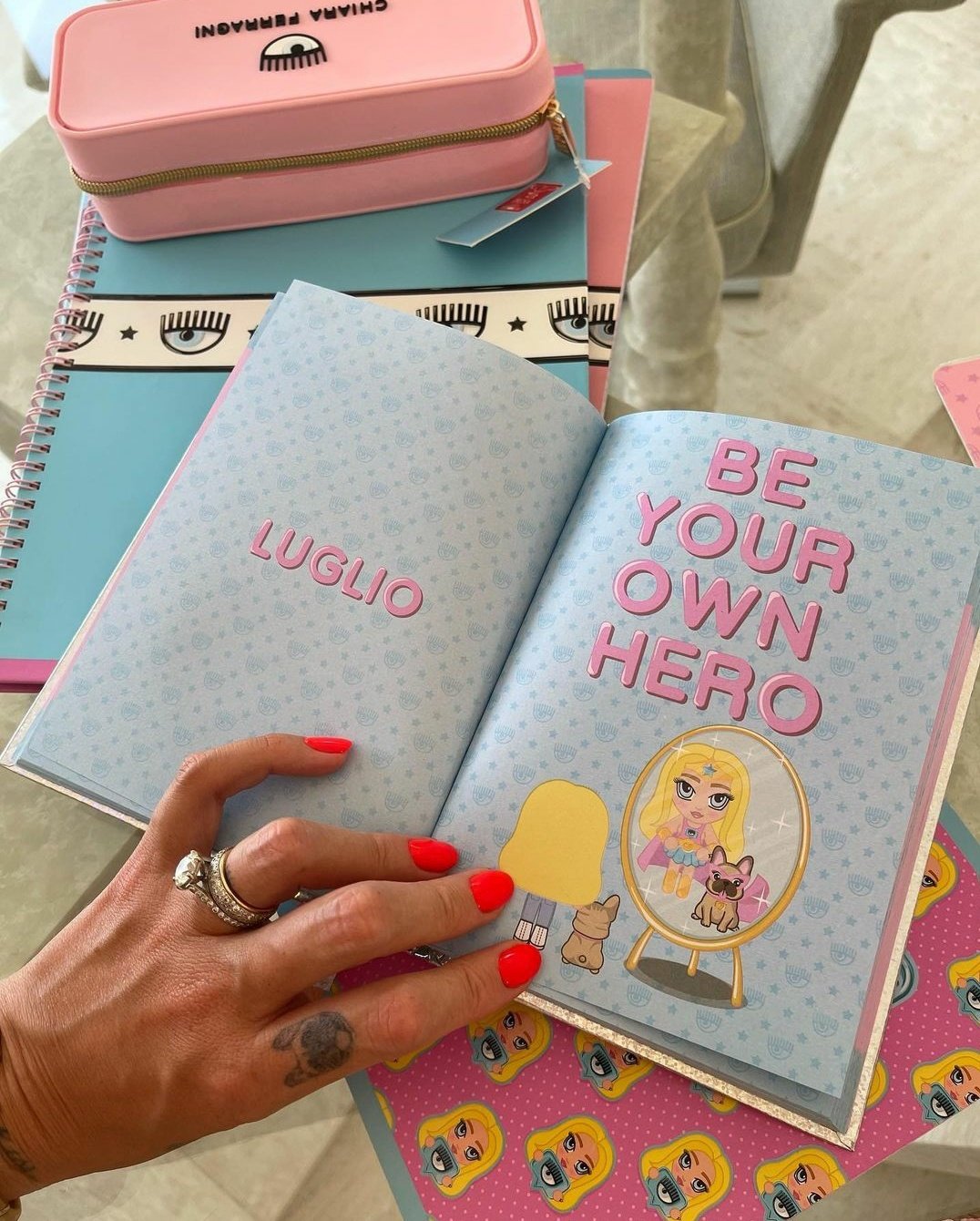 chiara ferragni diario scuola