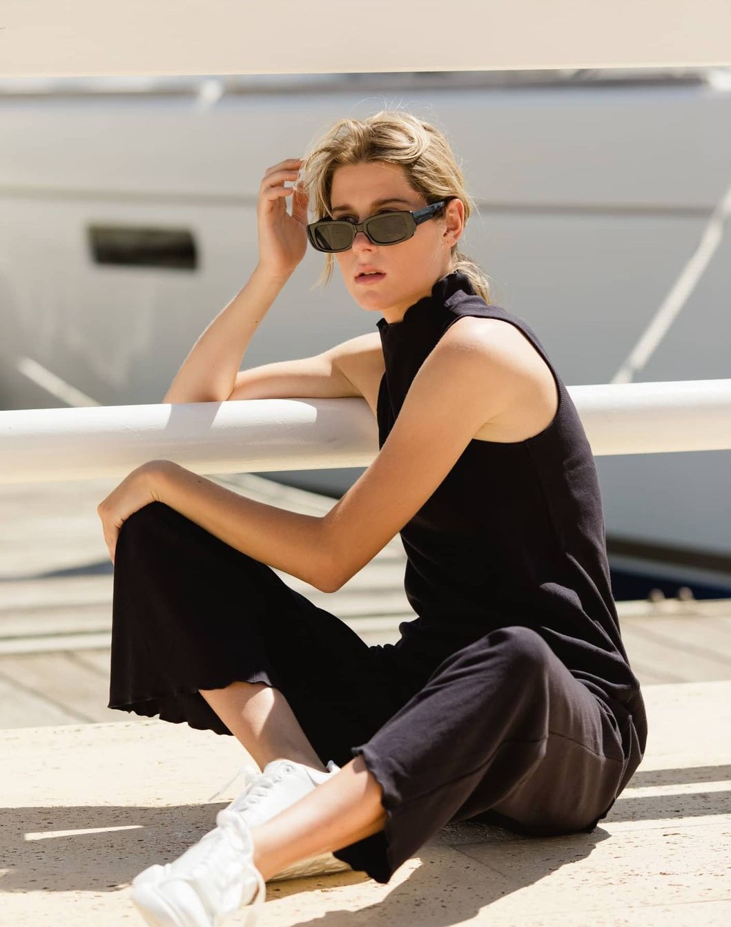 pantaloni neri eleganti