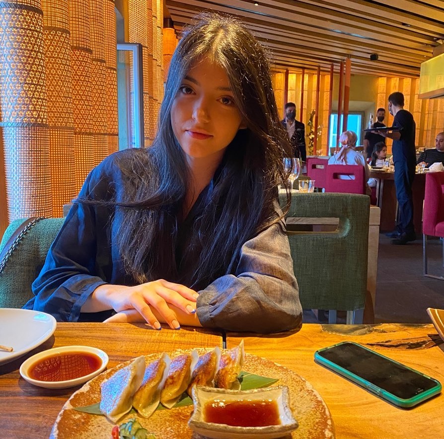 Nika Paris chi &egrave;