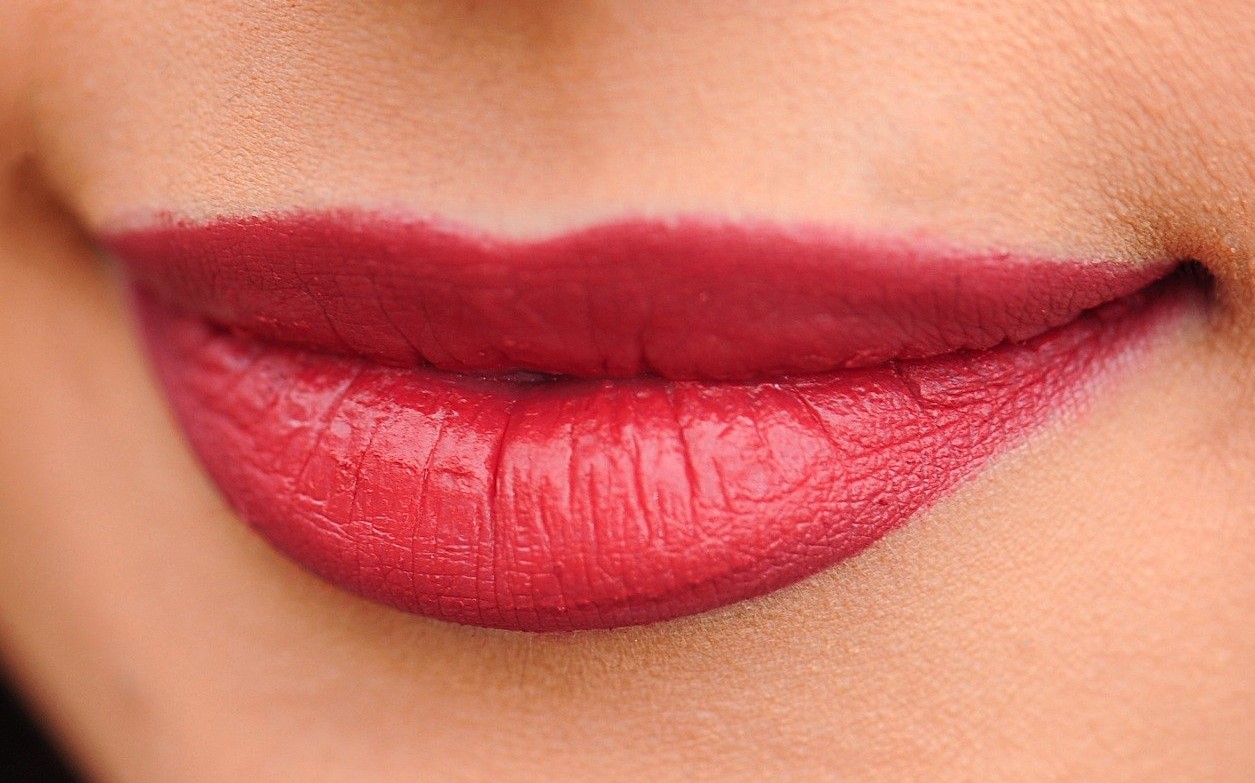 come proteggere le labbra dal freddo