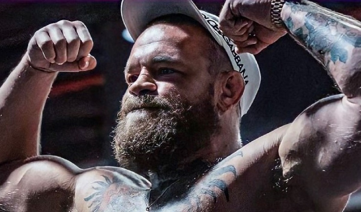 Conor McGregor con la sua nuova, spaventosa massa muscolare