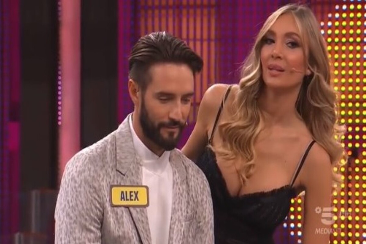 alex belli avanti un altro