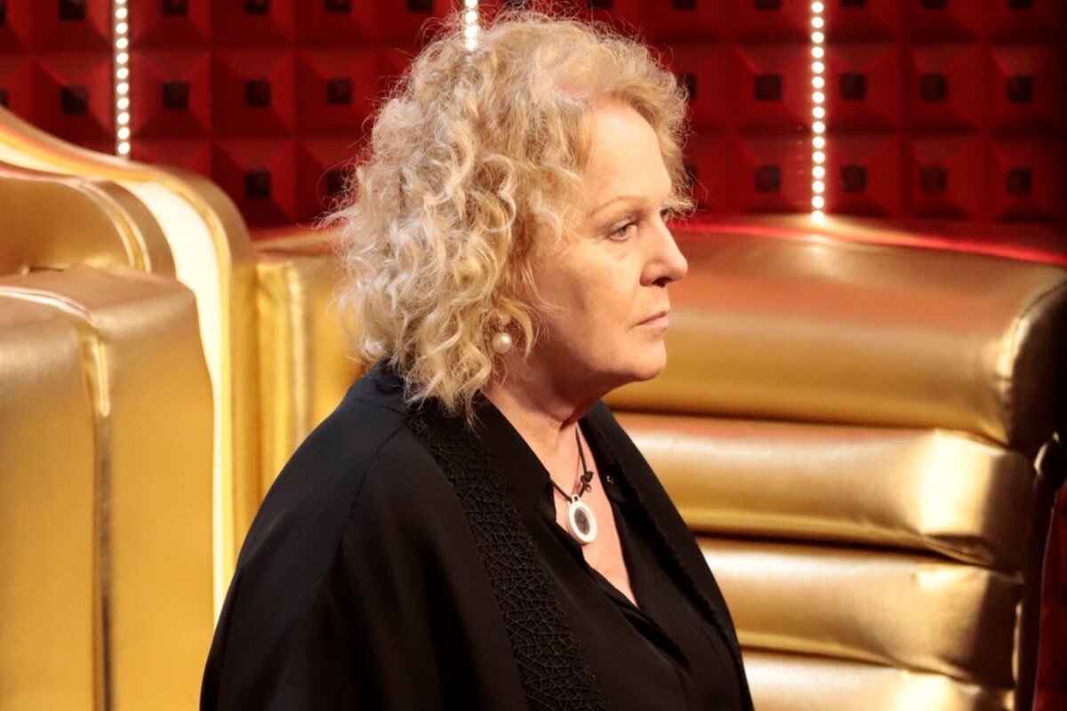gf vip katia insulta jessica