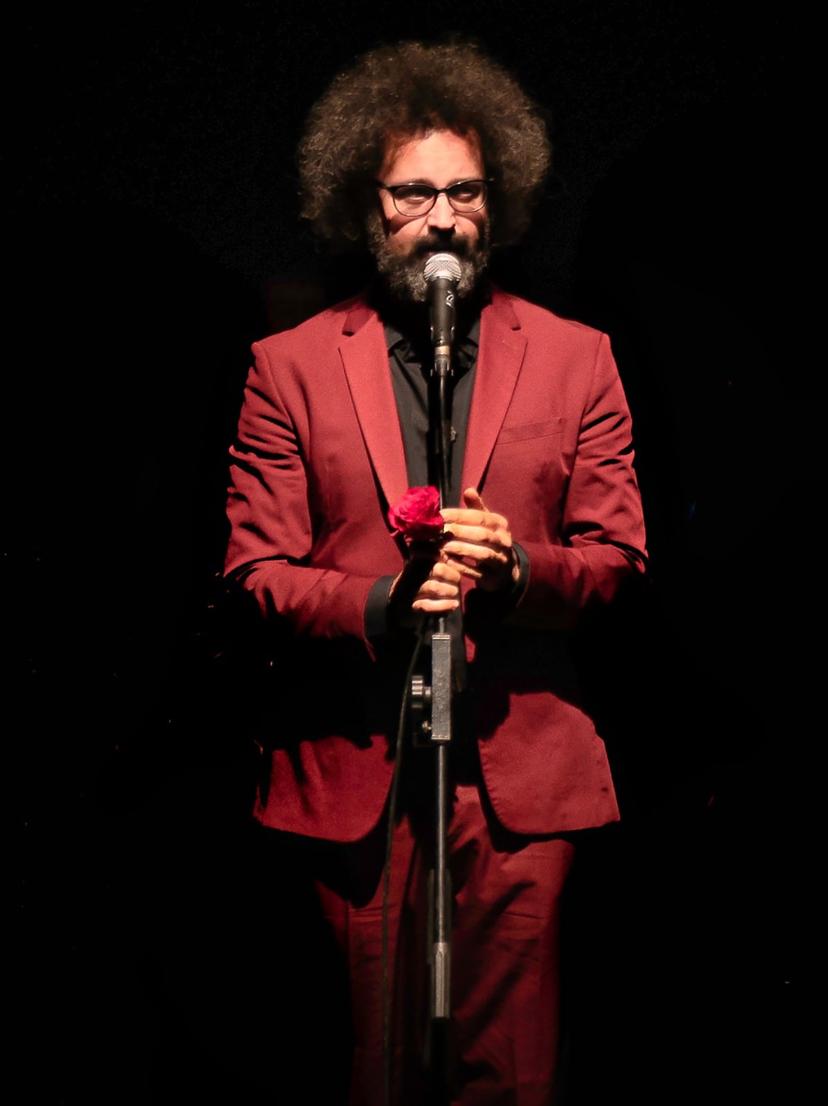 Chi &egrave; Simone Cristicchi