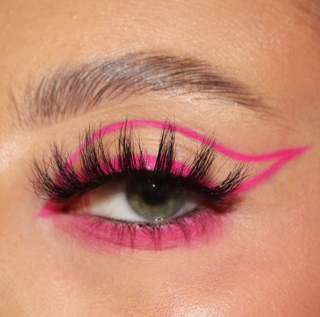 rosa colore febbraio 2022