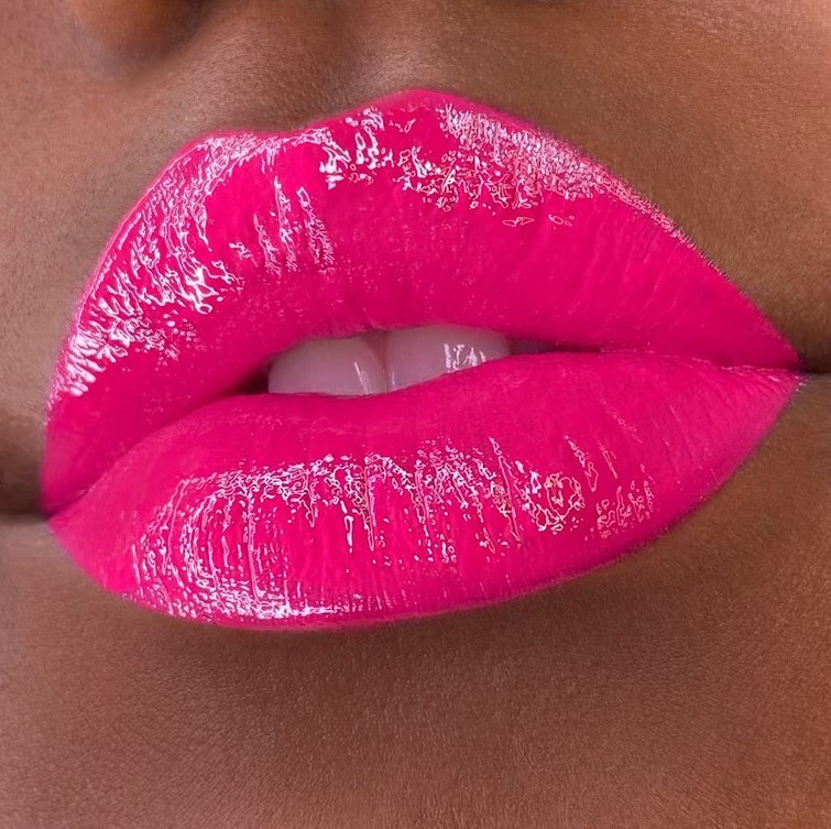 rosa colore febbraio 2022