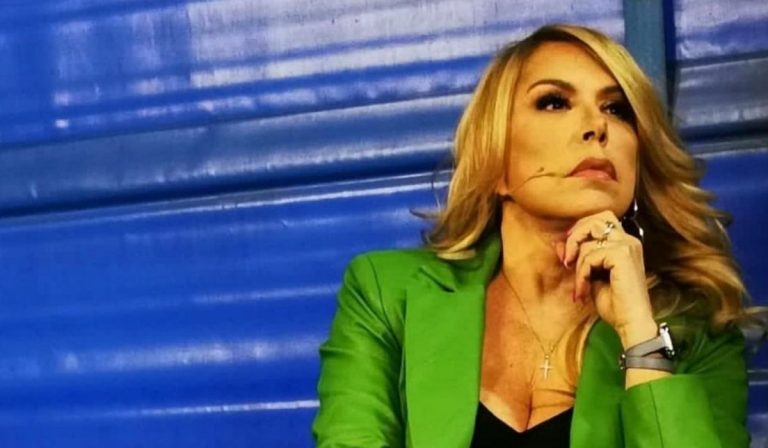 Anna Pettinelli look