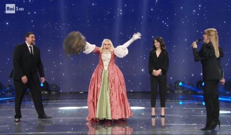 Cantante Mascherato chi è