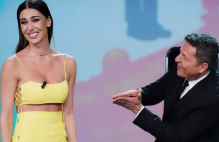 Iene Belen abito giallo