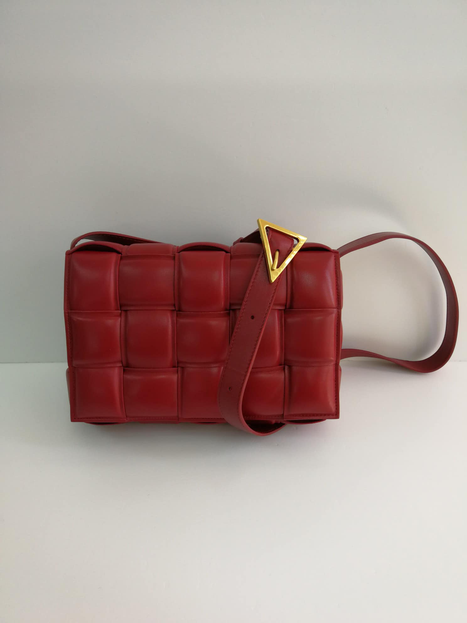 borsa cassette bottega veneta