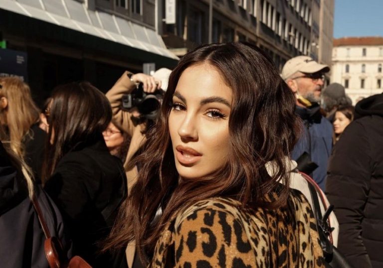 coperta lusso giulia de lellis