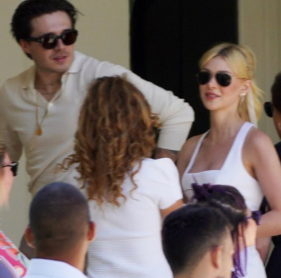 Matrimonio Nicola Peltz look victoria beckham