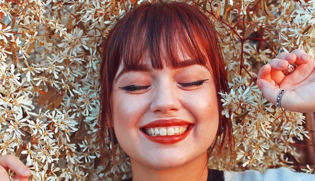 tendenze capelli corti donne 2022