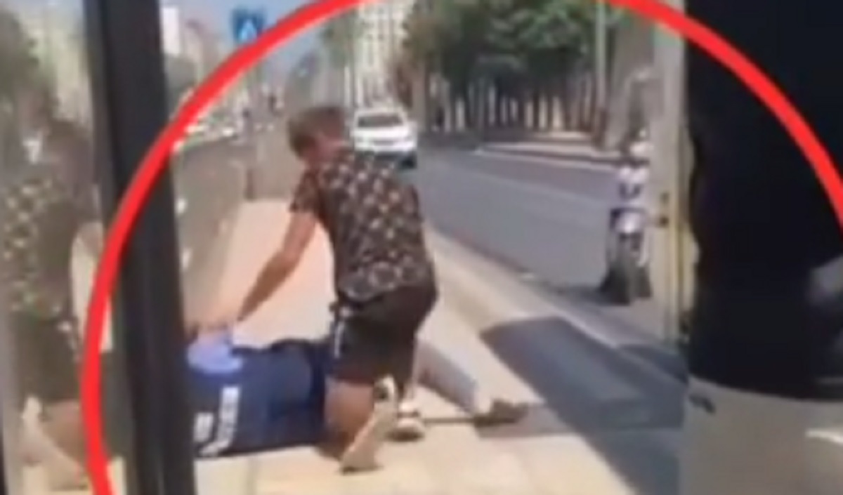 Il frame video postato dal consigliere Borrelli