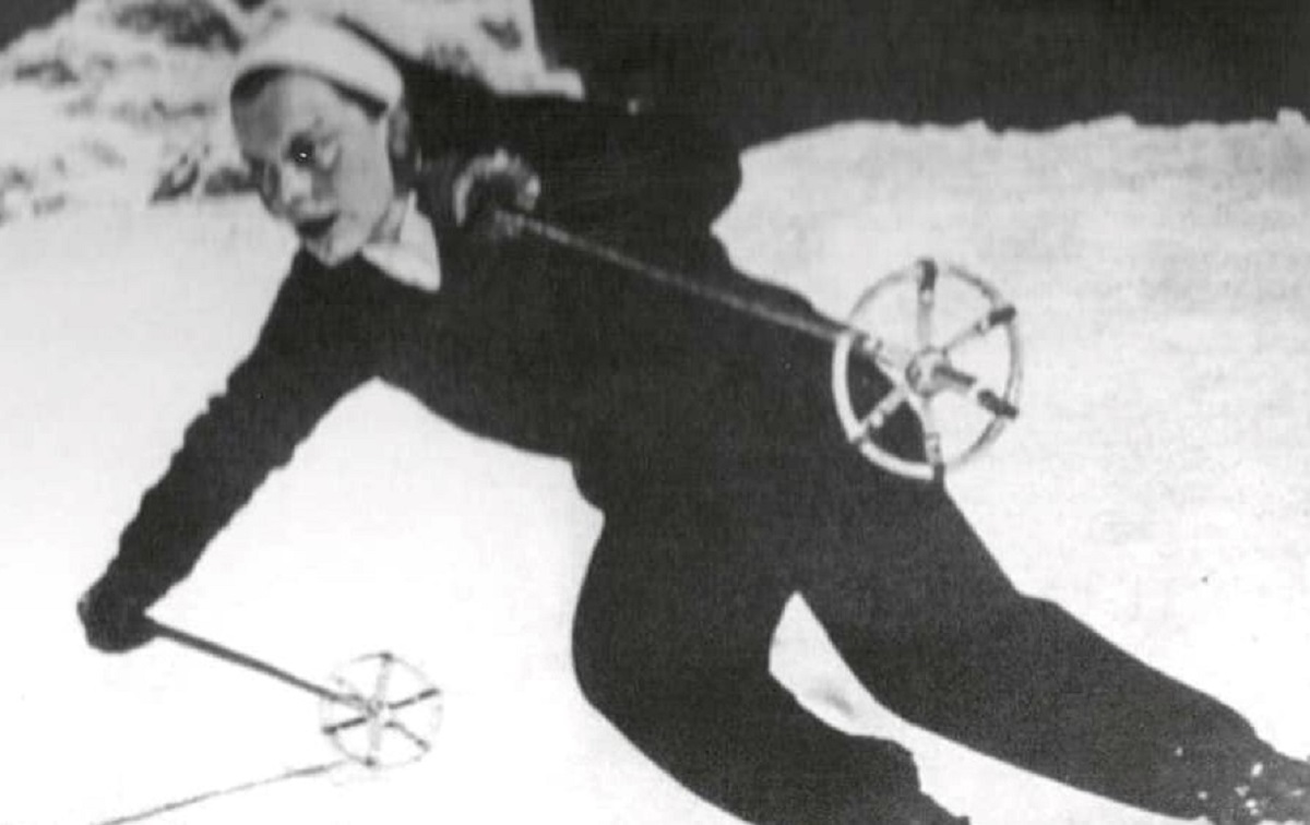 Celina Seghi in azione sulle posta da sci