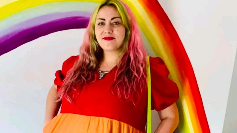 La tiktoker Poppy Jones