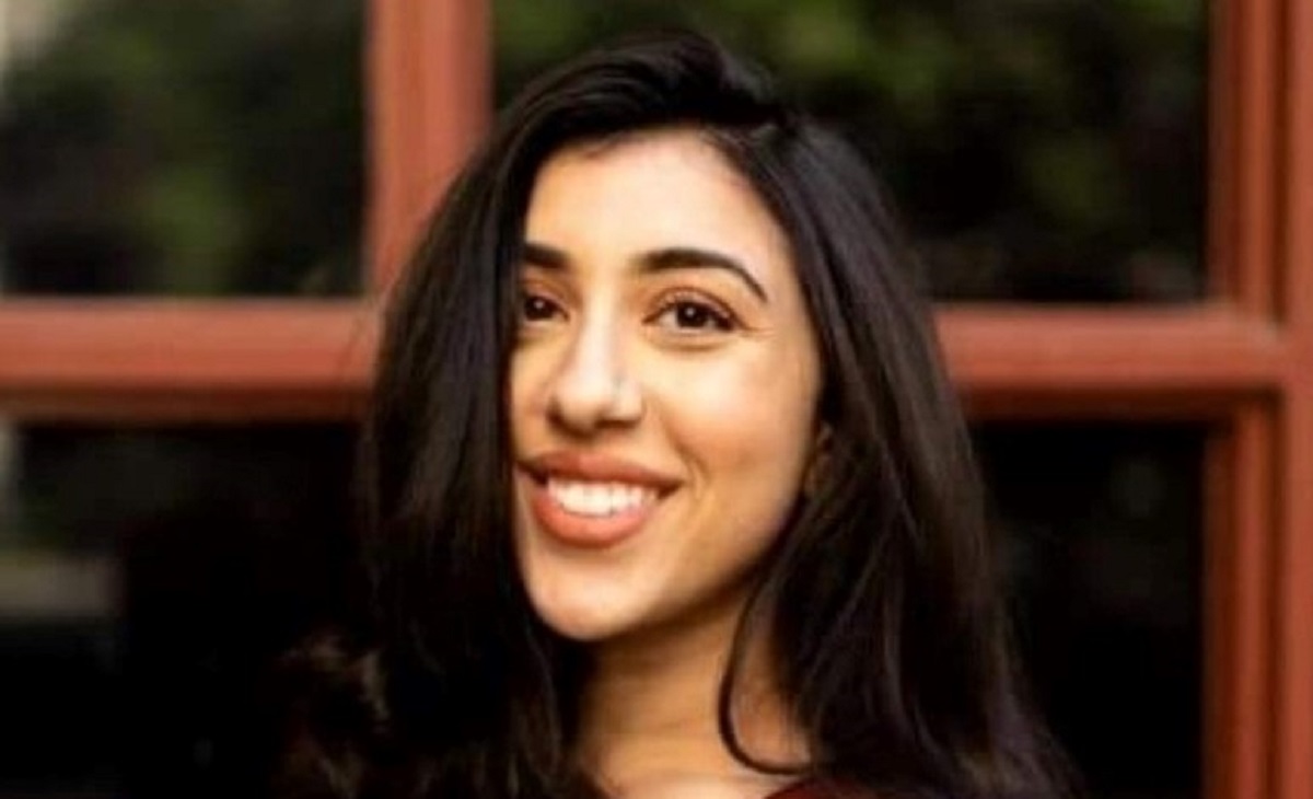 La povera Sania Khan