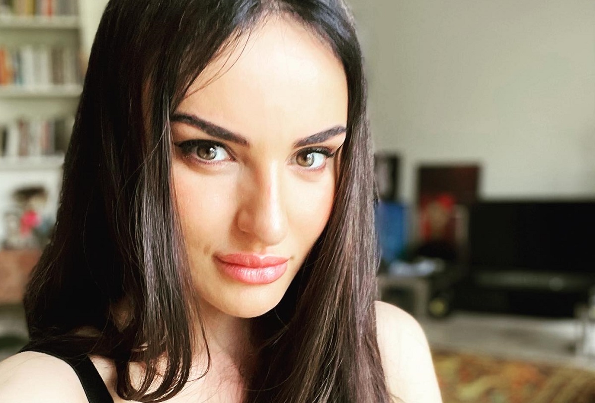 Arisa potrebbe sostituire un giudice di Ballando con le Stelle: l'indiscrezione