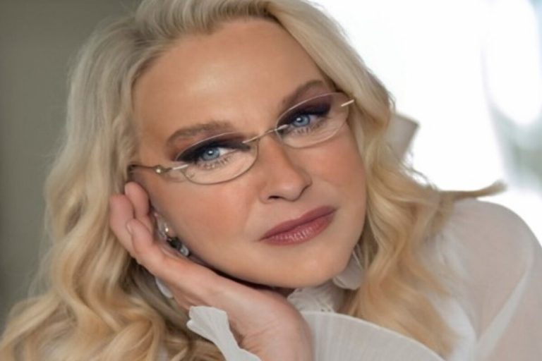 Eleonora Giorgi look