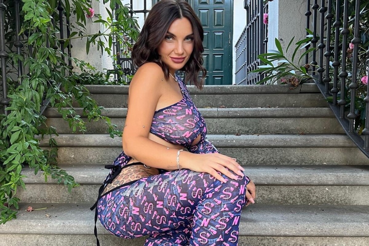 Elettra Lamborghini diffida Ginevra