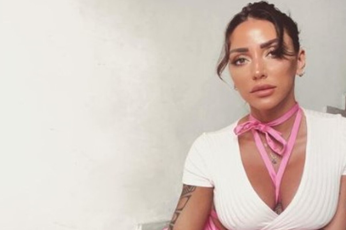 Selvaggia Roma incinta infezione