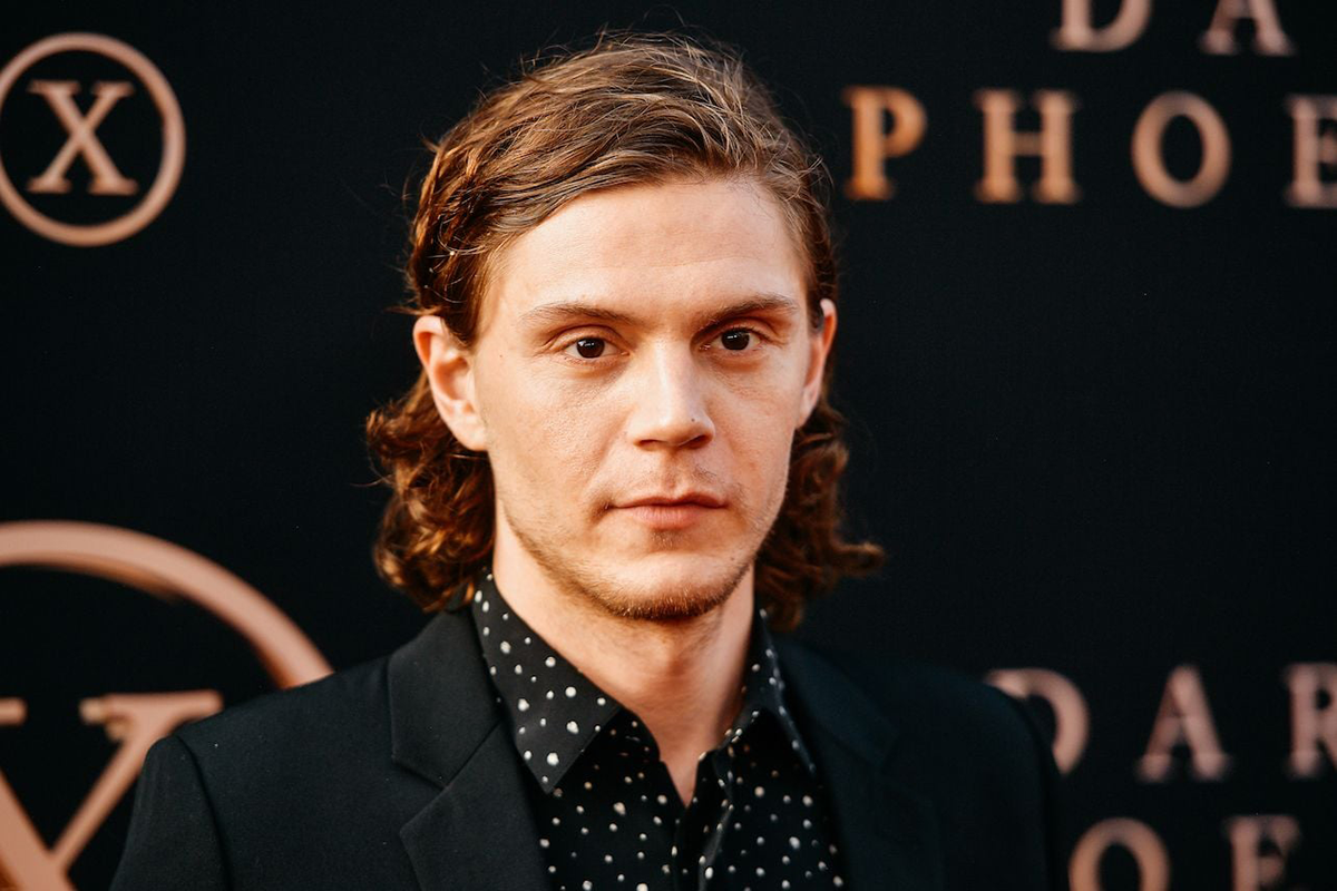 Evan Peters