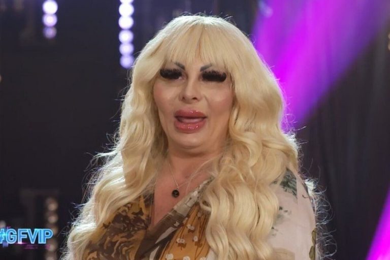 GF Vip Elenoire casa