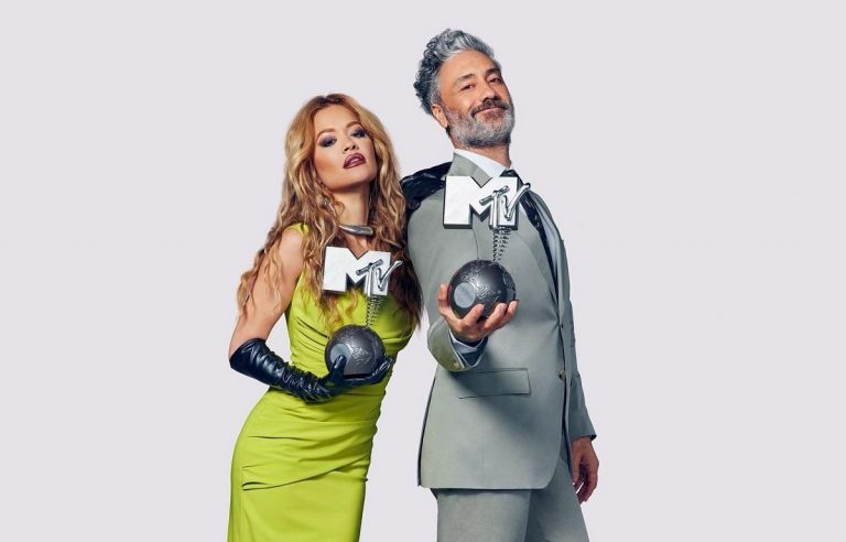 Rita Ora e Taika Waititi
