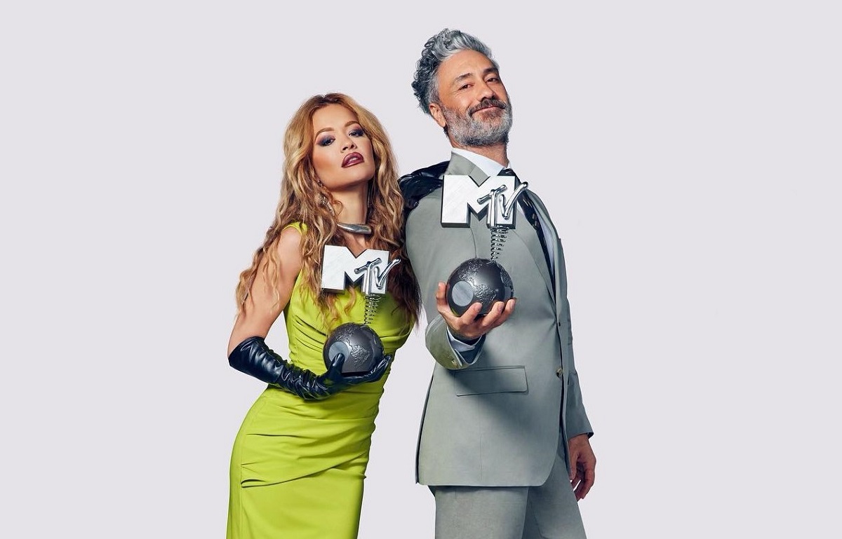 Rita Ora e Taika Waititi