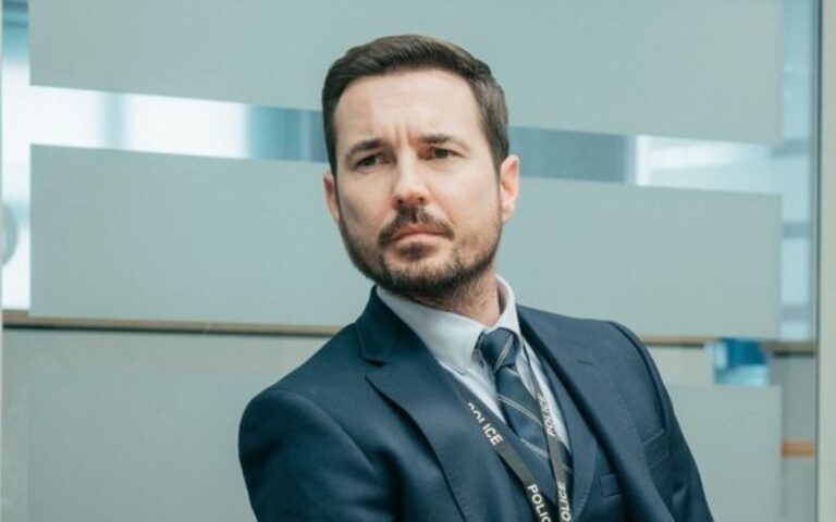 Martin Compston