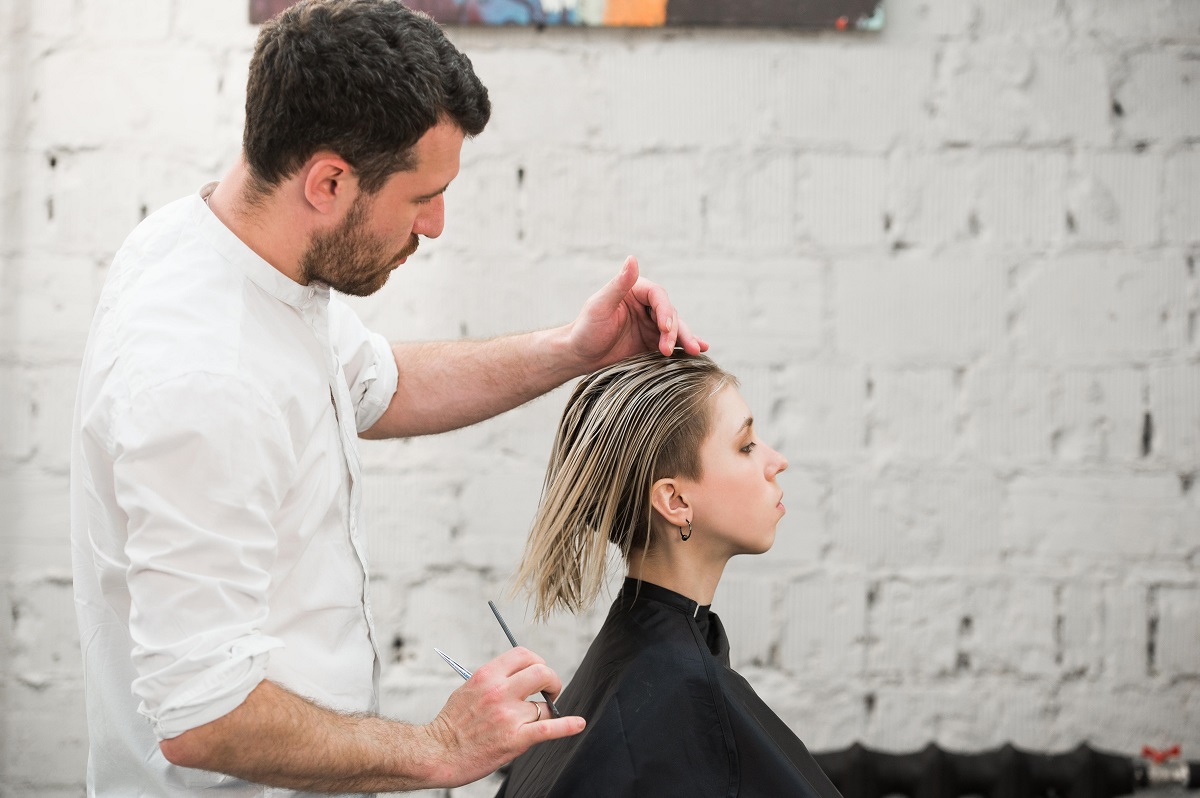 Capelli fini: quali sono i tagli da evitare?