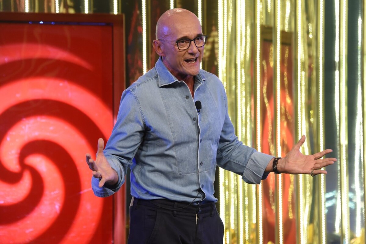 "Pelato infame": Daniele Dal Moro contro Alfonso Signorini, cosa è successo?