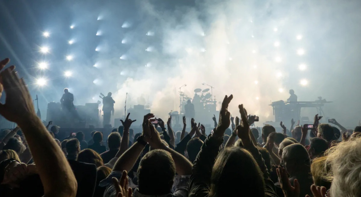 Tutti i look sfoggiati durante il secondo live del talent show