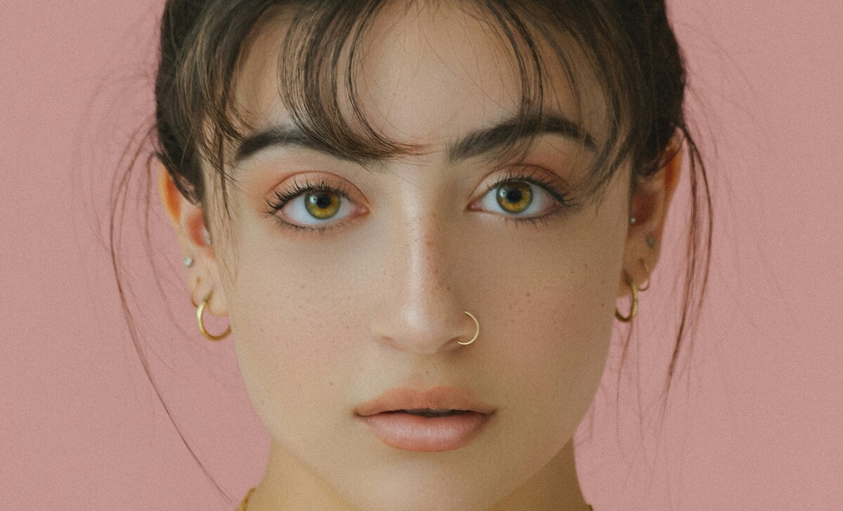 Pearl Skin: tutti i passaggi da seguire per un incarnato effetto perla