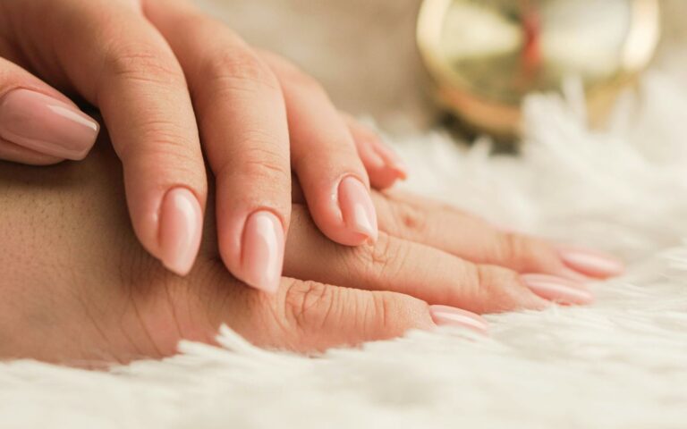 Le manicure da provare in questa stagione